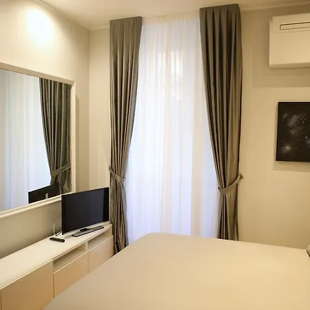 Relux Exclusive Living 3* روما