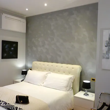 Relux Exclusive Living 3* روما